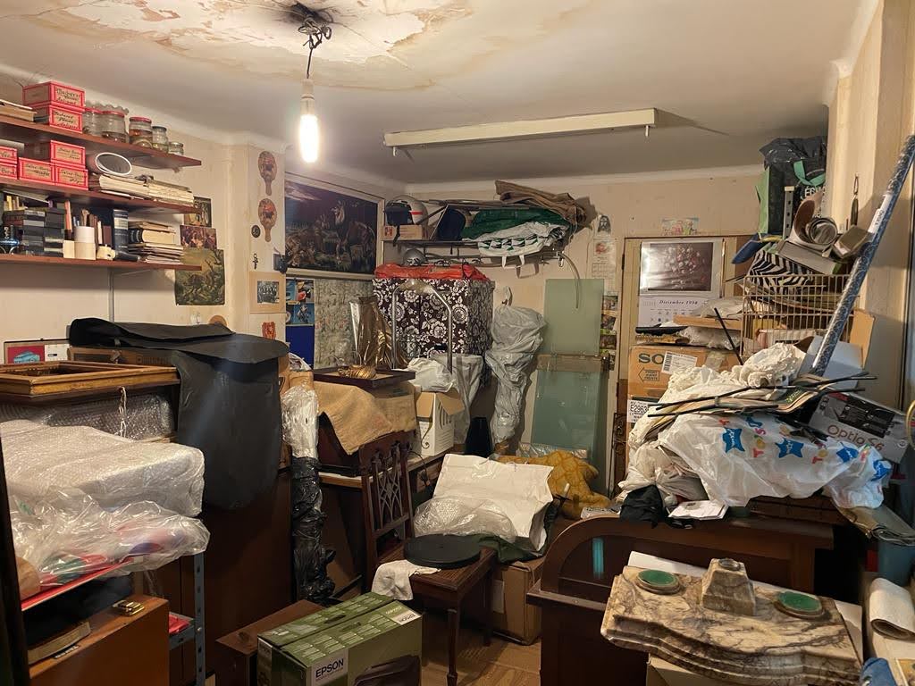 Local a la venta con grandes posibilidades