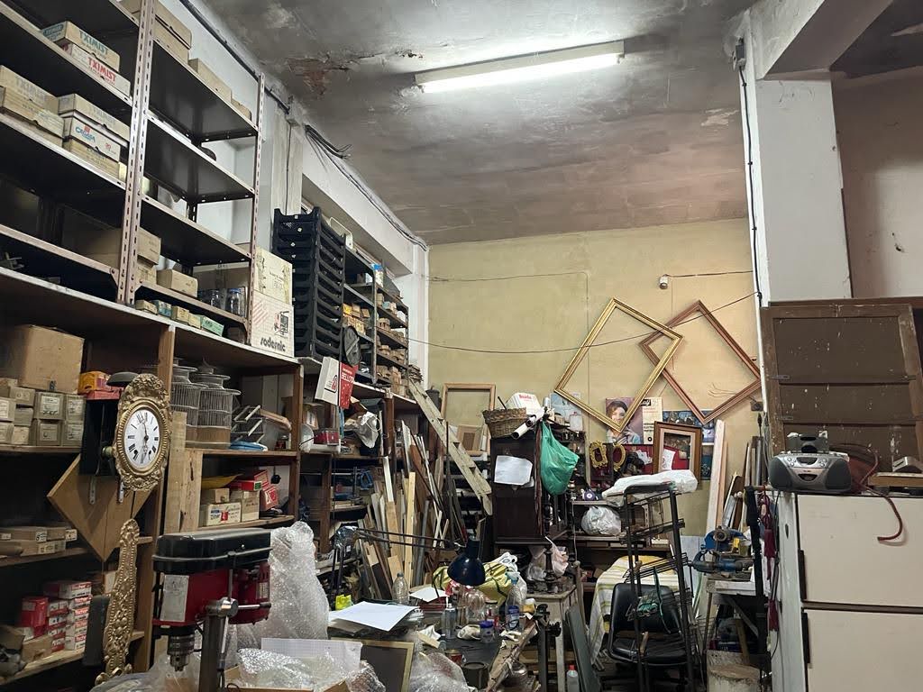 Local a la venta con grandes posibilidades
