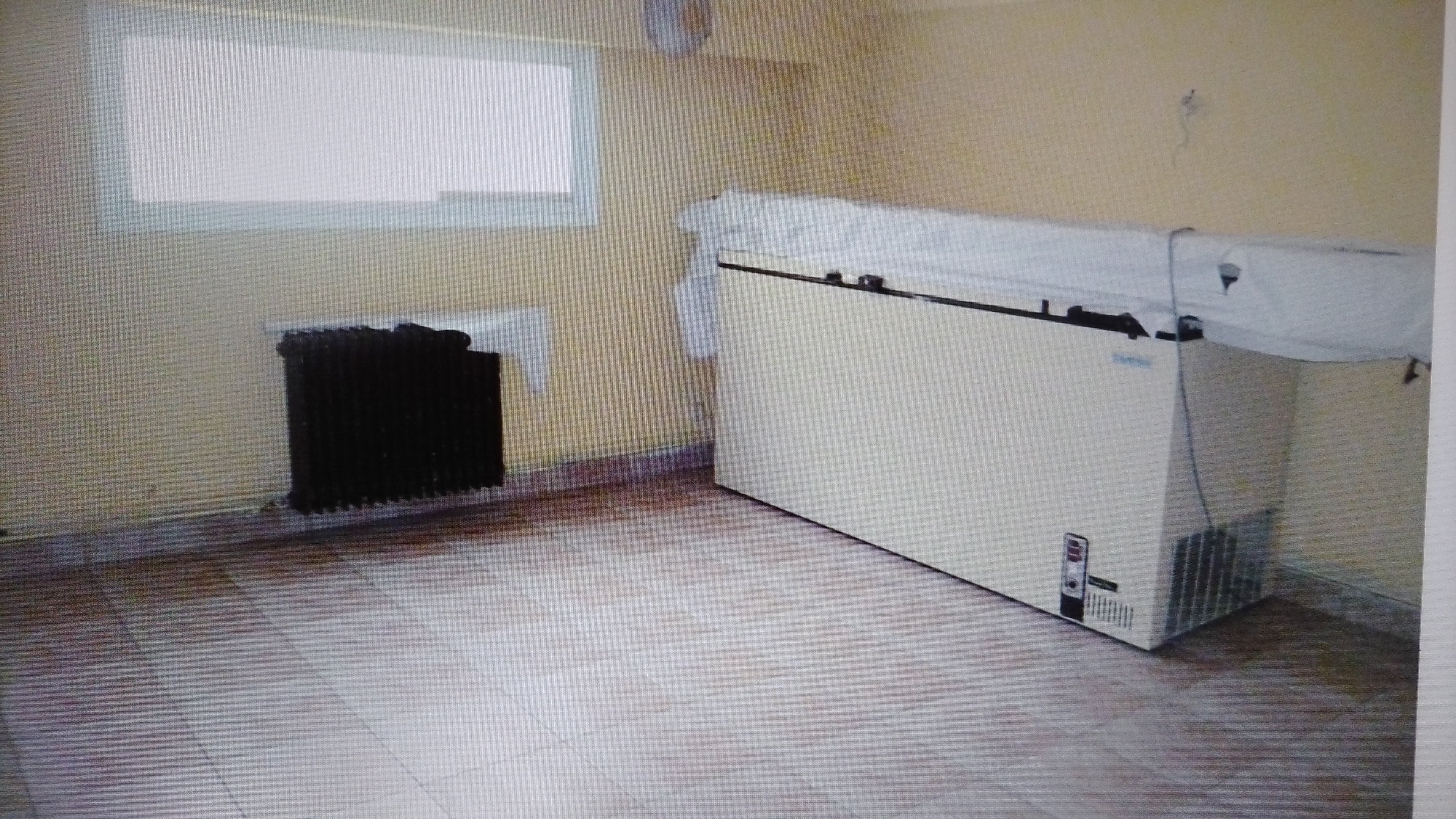 Local for sale in the city center